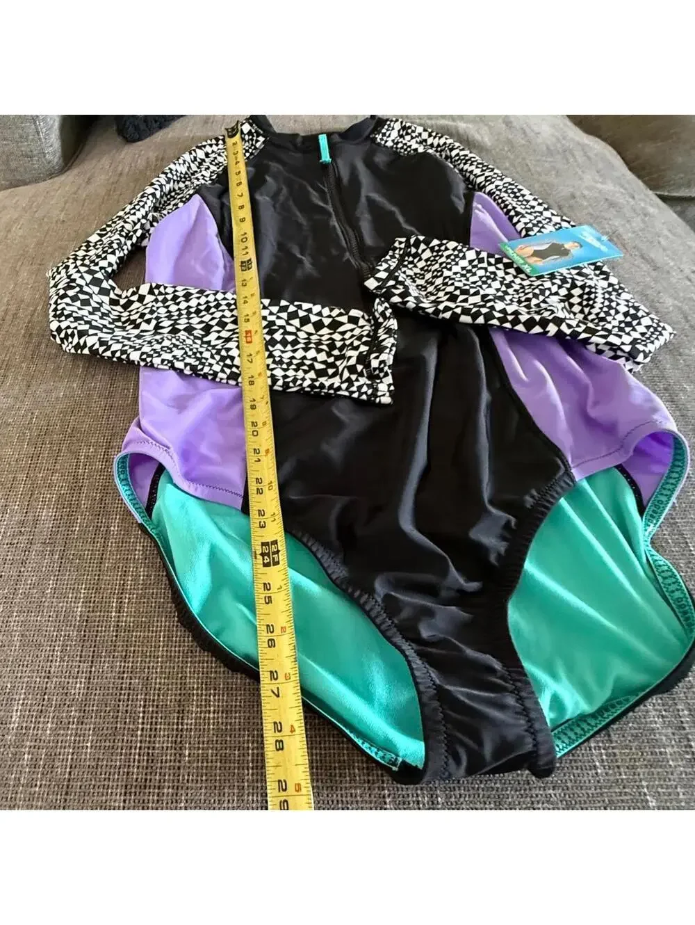 Black Speedo Long Sleeve One Piece XL Zip Front Colorblock Geometric - Picture 6 of 6